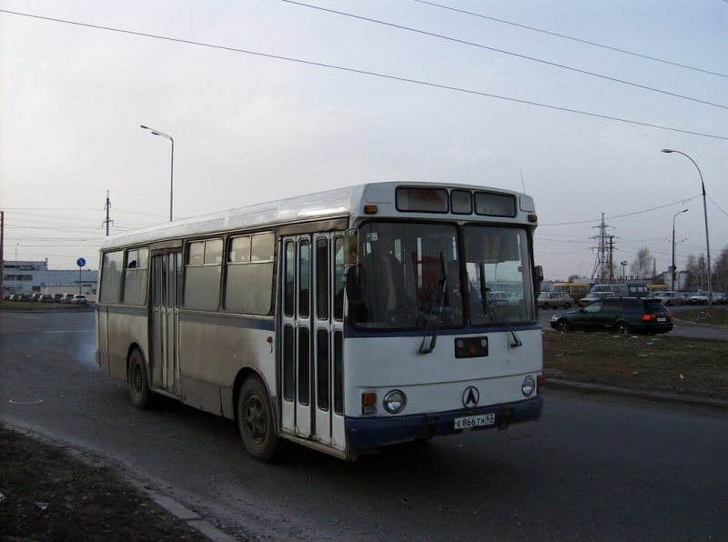 Изображение:Е866ТН 63.jpg